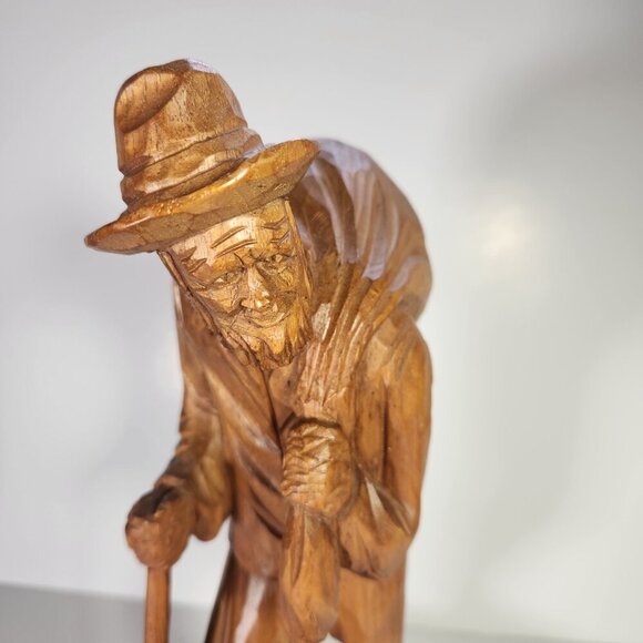 Folk Art Quebec Wood Carving P.E Caron Monumental Basswood Vintage 1960s-70s - Picture 2 of 13